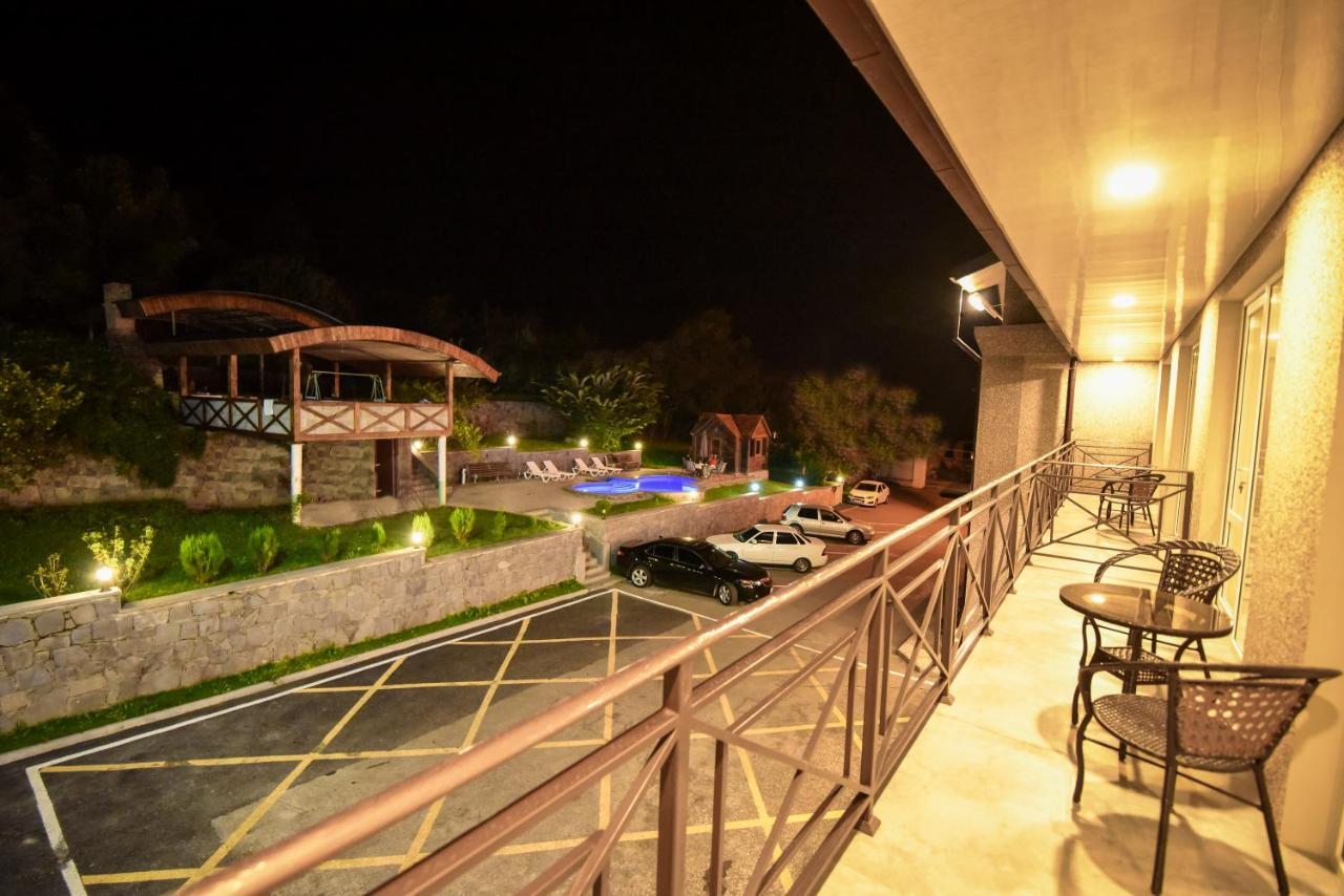 Laguna Hotel Wanadsor Exterior foto
